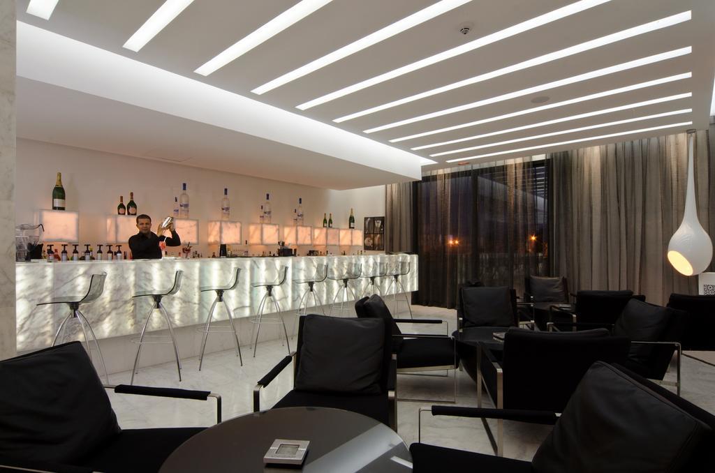세사르 리조트 앤 스파 마라케시 외부 사진 The bar at the 101 bar