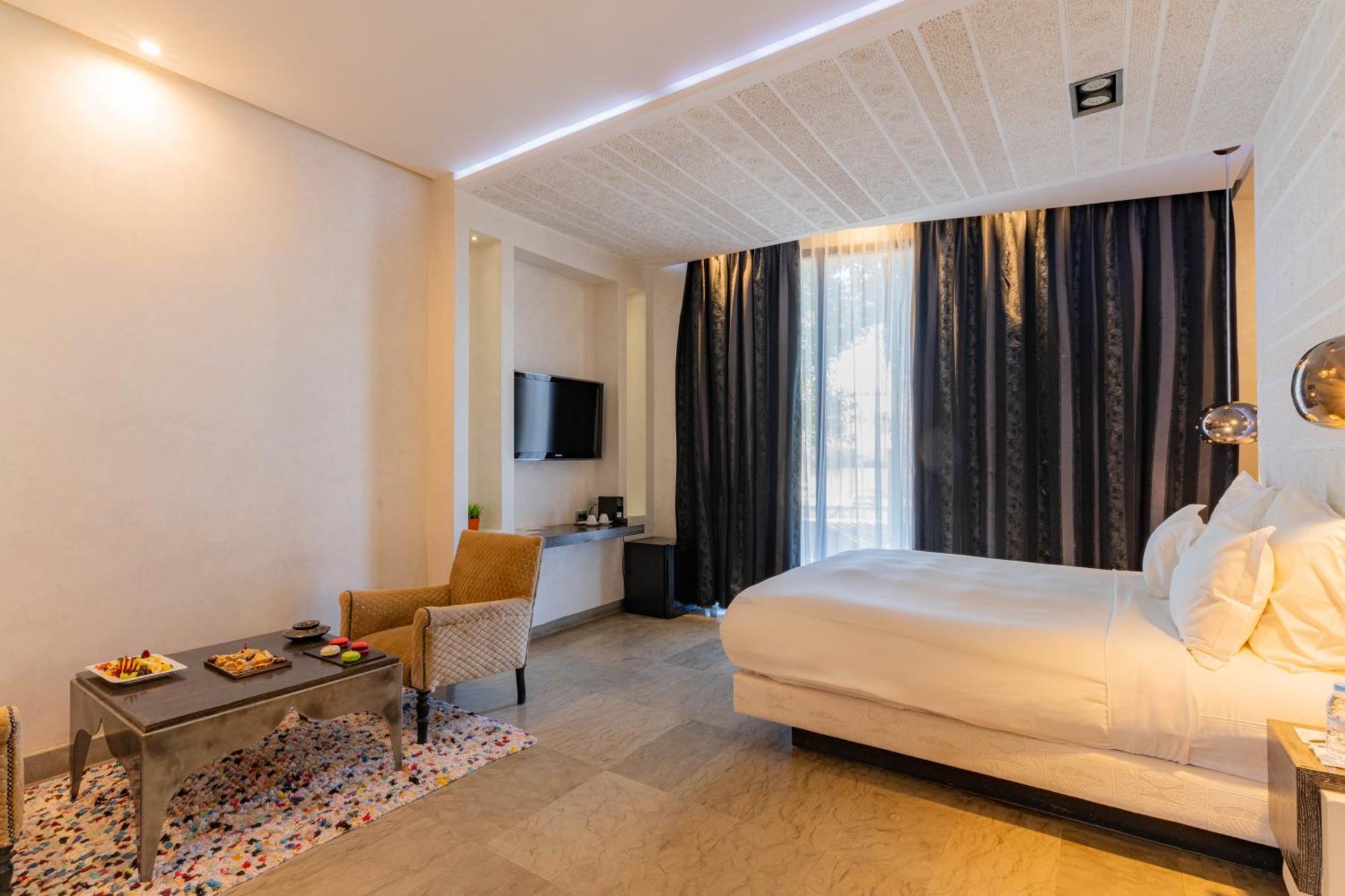 세사르 리조트 앤 스파 마라케시 외부 사진 A room at the hotel