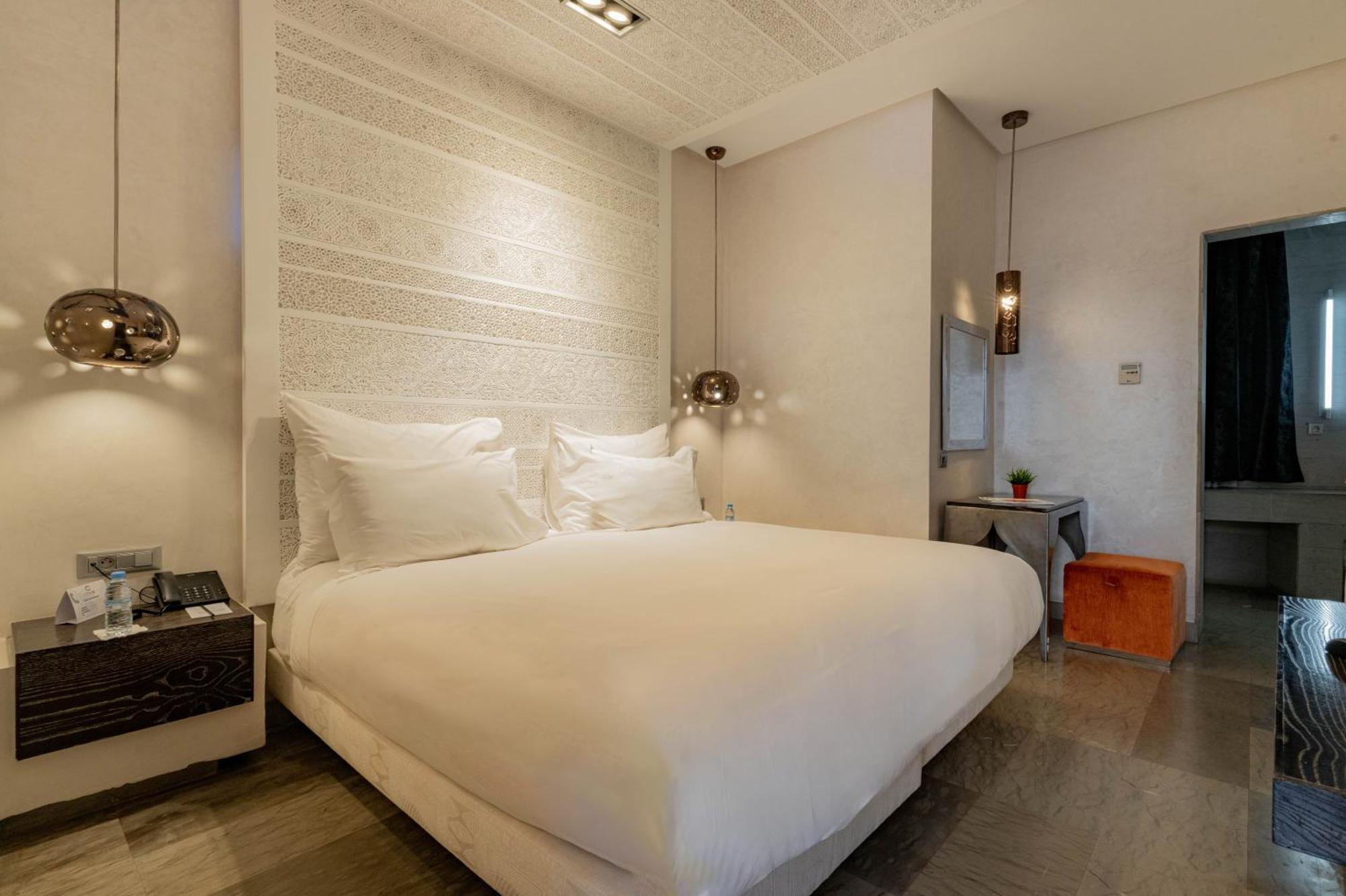 세사르 리조트 앤 스파 마라케시 외부 사진 A bedroom at the hotel