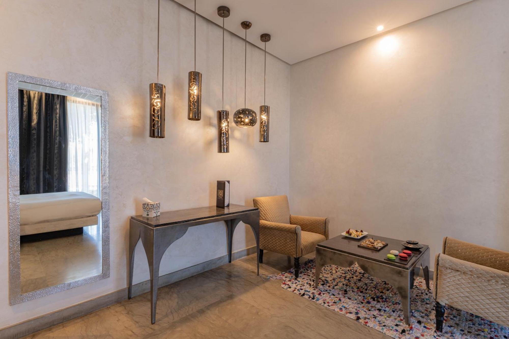 세사르 리조트 앤 스파 마라케시 외부 사진 A suite at the hotel